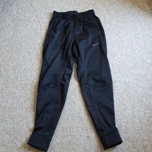 Nike Men's Therma fit Hyperelite pants